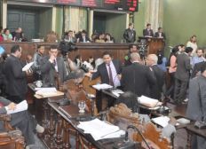 Imagem de Vereadores reduzem prazo para Prefeitura da parecer sobre aposentadoria de servidores