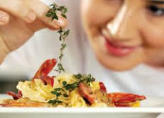Imagem de Chefs baianos darão aulas gratuitas de gastronomia no Festival da Primavera