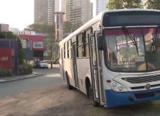 Imagem de Ônibus deixam de circular no Nordeste de Amaralina; Santa Cruz e Vale das Pedrinhas