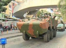Imagem de Militares chegam à Rocinha para combate à guerra do tráfico