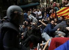 Imagem de Referendo sobre separação da Catalunha tem repressão e feridos por ação policial