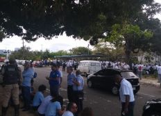 Imagem de Rodoviários metropolitanos realizam manifestação no CAB