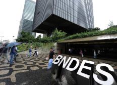 Imagem de TCU vê irregularidades em compra de ações da JBS pelo BNDES