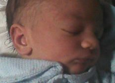 Imagem de Bebê morre em hospital e família denuncia demora no atendimento 