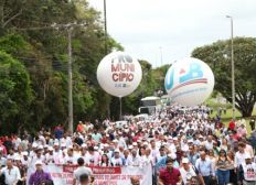 Imagem de Prefeitos baianos fazem manifestação na capital