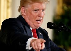 Imagem de Trump ordena endurecimento a vetos para estrangeiros após ataque de Nova York