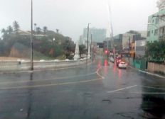 Imagem de Chuva forte em Salvador causa alagamentos nesta sexta-feira