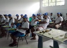 Imagem de Pescadores de Valença recebem habilitação naval e acesso a programas sociais