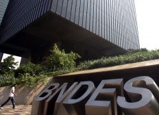 Imagem de O Bndes usou 55 bilhões de reais para bancar 140 obras no exterior 