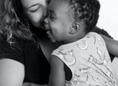Imagem de Leandra Leal fala sobre desafio de criar filha para enfrentar racismo: 'Vou lutar junto'