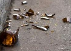 Imagem de Porto Seguro: mulher é presa depois de matar prima com um gargalo de garrafa