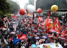 Imagem de Em meio a ofensiva pela Previdência, governo libera R$ 500 milhões para centrais sindicais