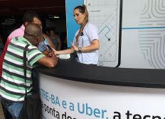 Imagem de Uber dará bônus de R$ 15 para eleitor que fizer recadastramento biométrico