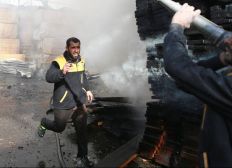 Imagem de Bombardeios matam 23 civis nos arredores da capital síria, Damasco