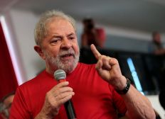 Imagem de ‘Estou pronto para ser preso’, diz Lula em entrevista para livro  