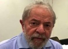 Imagem de Líder do PT desafia juíza e diz que comissão fará visita a Lula na terça-feira