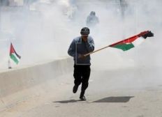 Imagem de Número de mortos em protestos na fronteira de Gaza sobe para 52