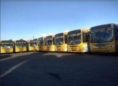 Imagem de Ônibus não saíram das garagens porque empresas não fizeram lista, explica sindicato