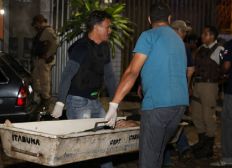 Imagem de Tiroteio em bar deixa líder de facção morto e outros quatro baleados em Itabuna