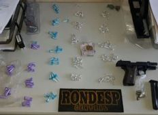 Imagem de Pistola e drogas são encontradas com dez criminosos