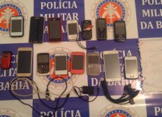 Imagem de PM impede entrada de 15 celulares no presídio de Paulo Afonso