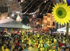 Imagem de Festejos de São João em Salvador alteram trânsito de veículos no Centro Histórico e em Paripe