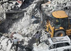Imagem de Explosão de paiol na Síria no domingo deixou 69 mortos