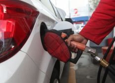 Imagem de Preço da gasolina nas refinárias é mantido na máxima de R$ 2,2514 para o dia 15