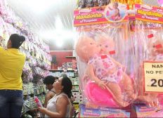 Imagem de Procon realiza operação para fiscalizar se brinquedos à venda prestam