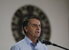 Imagem de Bolsonaro vai estudar carta dos governadores com Paulo Guedes