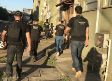 Imagem de Operação combate grupo que usava condomínio para tráfico de drogas em Porto Alegre