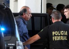 Imagem de PF prende advogado da Boca de Lobo, que pegou Pezão