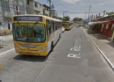 Imagem de Comerciantes transformaram ponto de ônibus em estacionamento no final de linha do São Caetano