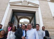 Imagem de Ao lado de aliados, Rui Costa faz visita de cortesia à Câmara de Salvador
