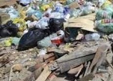 Imagem de Acumulo de lixo toma conta do condomínio Morada das Rosas, diz ouvinte do Ligação Direta (92,3)