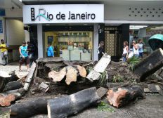 Imagem de Comércio do Rio teve prejuízo de R$ 76 milhões com temporal