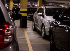 Imagem de Sedur notifica Shopping Paralela e determina reforma em estacionamento