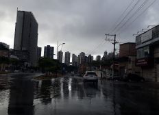 Imagem de Chuvas fortes ficam em Salvador até esta quarta (6)