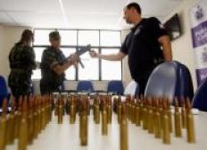 Imagem de Polícia encontra armas de guerra em chácara na Bahia