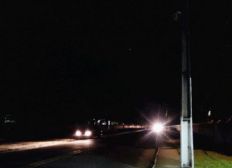 Imagem de Falta iluminação nos postes de energia de Fazenda Coutos, diz ouvinte do Ligação Direta (92,3)