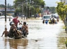 Imagem de Chove em Recife volume esperado para uma quinzena; três pessoas morreram