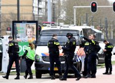 Imagem de Ataque a bonde na Holanda deixa feridos