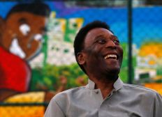 Imagem de Médicos dizem que Pelé apresenta evolução satisfatória