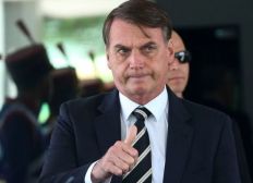 Imagem de 'Alguns ministros não têm tato político e acontecem imprevistos', diz Bolsonaro