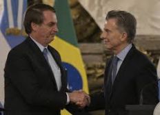Imagem de Bolsonaro conclama argentinos a votar com responsabilidade em outubro