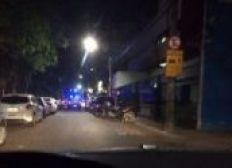Imagem de Após goleada, policiamento é reforçado em frente à casa de presidente do Bahia 