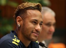 Imagem de Após depor na polícia, Neymar diz que está muito tranquilo