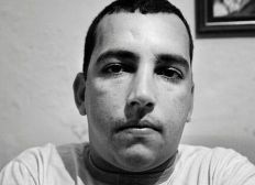 Imagem de Fernandinho Guarabu, um dos traficantes mais procurados do RJ, é morto pela polícia