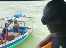 Imagem de Homem a bordo de embarcação à deriva no mar é resgatado pelo Graer em Salvador