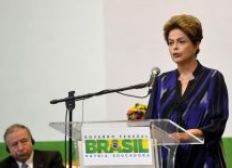 Imagem de Dilma garante que acidentes de trânsito causam prejuízo à saúde